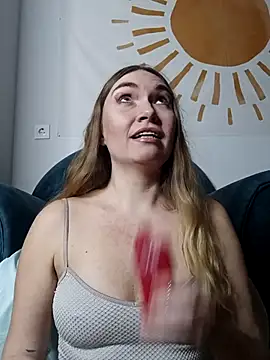 Pokazy przed kamerką – KisaVixen