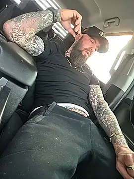 Beardedtattood Adlı Modelin Web Kamerası Şovu