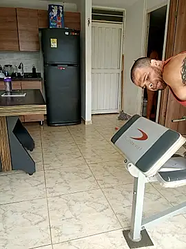 LEIRIS_Y_FRED_01's Live XXX Chat