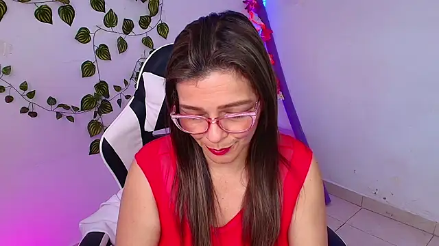 Carol_Miss2: онлайн-секс-чат