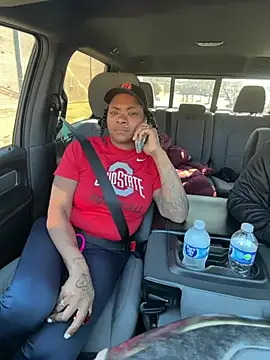 HaloRodeoLover2's Live XXX Chat