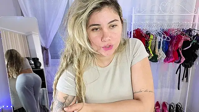 Chatroom XXX en direct de Tawny_cox