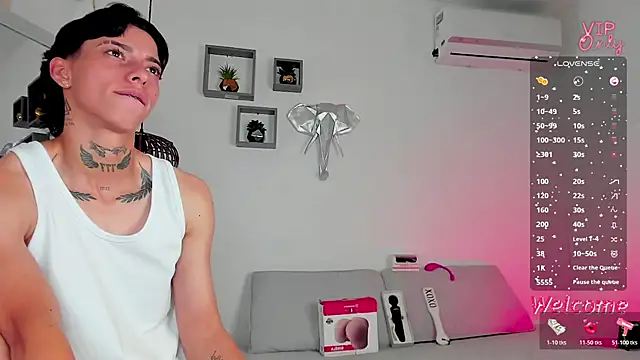 AmberAdams_: απευθείας συνομιλία ΧΧΧ