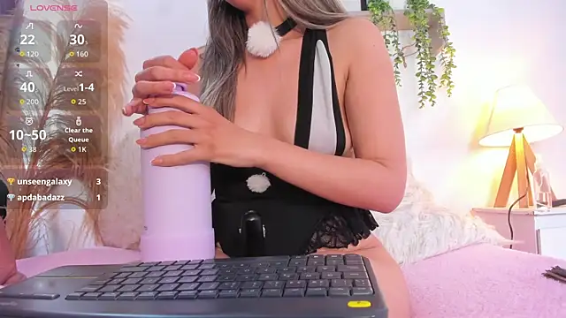 Abigail_29 Live XXX-Chat