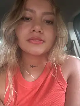 amanda-medrano1: онлайн-секс-чат