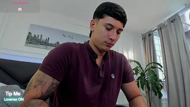 Czat XXX na żywo – Damian23__