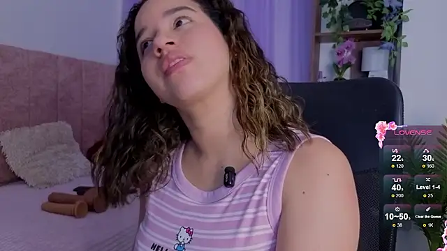 emilyrouxe: онлайн-секс-чат