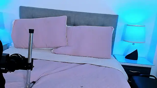 Chat XXX en directo de AdeleJhones