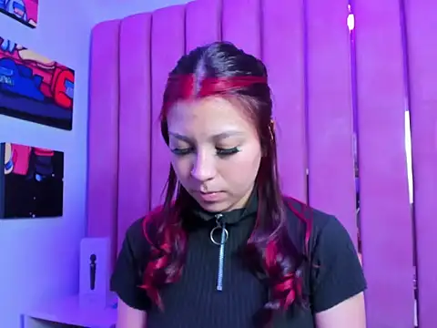 MelanyAss_: απευθείας συνομιλία ΧΧΧ