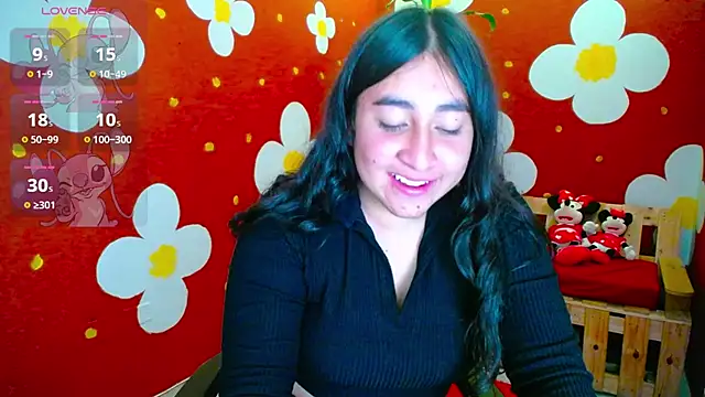 dollspicy Adlı Modelin Canlı XXX Sohbeti