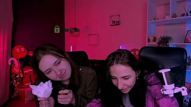 nancy_xoxo_: απευθείας συνομιλία ΧΧΧ