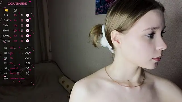 vickky_shy: онлайн-секс-чат