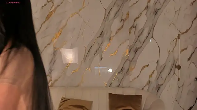 JadeEvansX's Live XXX Chat