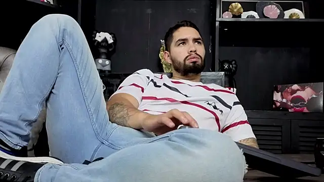 matteosantos' Live XXX Chat