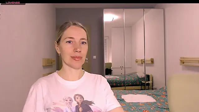 Javelinka 라이브 XXX 채팅