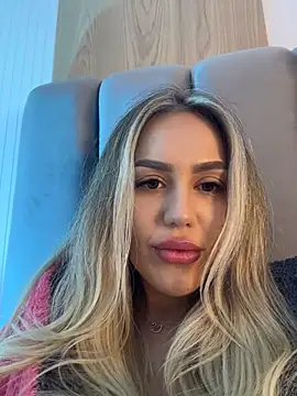 alisa_w's Live XXX Chat