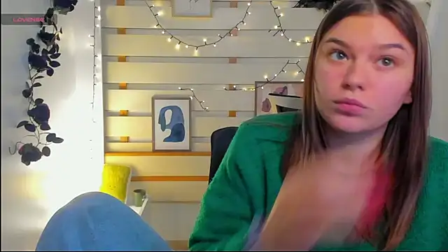 Josephine_Kiss élő XXX-chatje