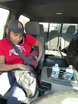 แชท XXX สดของ HaloRodeoLover2