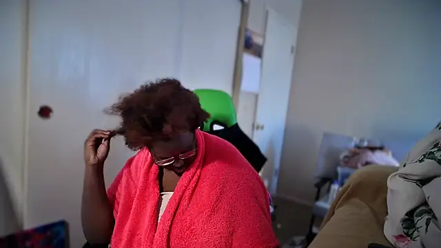 Czat XXX na żywo – -Yagurlwest