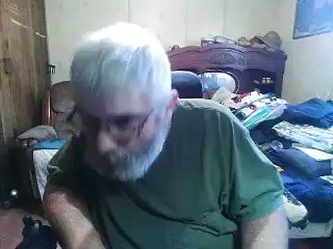 Chat XXX ao vivo de hearseguy77