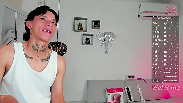 AmberAdams_ Chat XXX in diretta