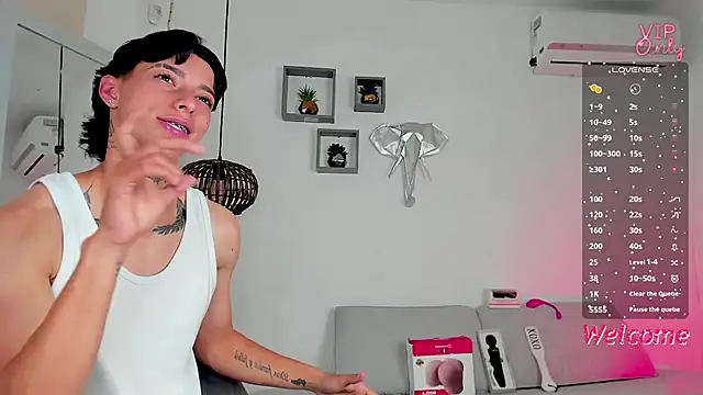 AmberAdams_'s Live XXX Chat