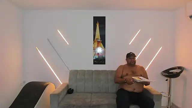 دردشة brutal_sex_room2k الجنسية المباشرة