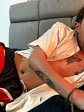 دردشة NaytonFreeman الجنسية المباشرة