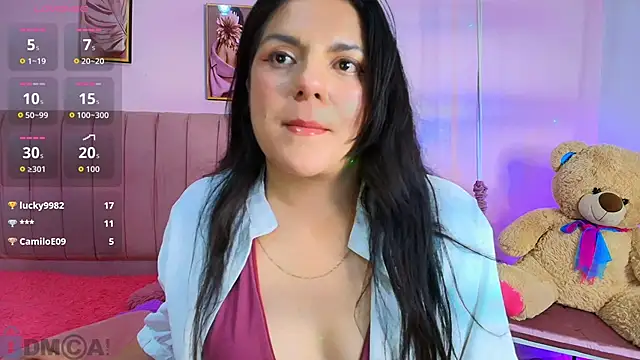 paulina_coxx Adlı Modelin Canlı XXX Sohbeti