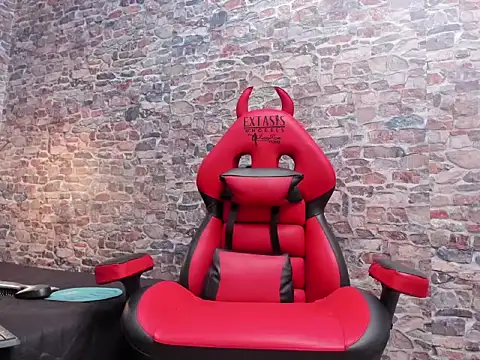 Czat XXX na żywo – EXOTIC_TRANS