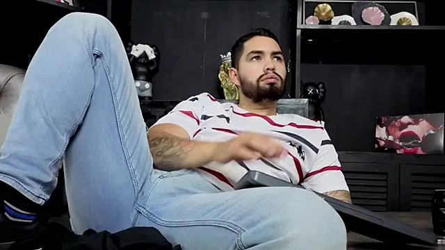 matteosantosのライブXXXチャット