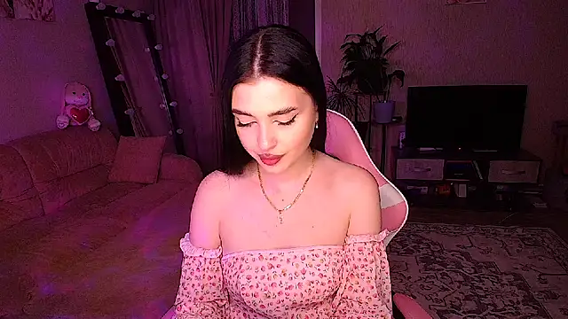 __Malika__ élő XXX-chatje
