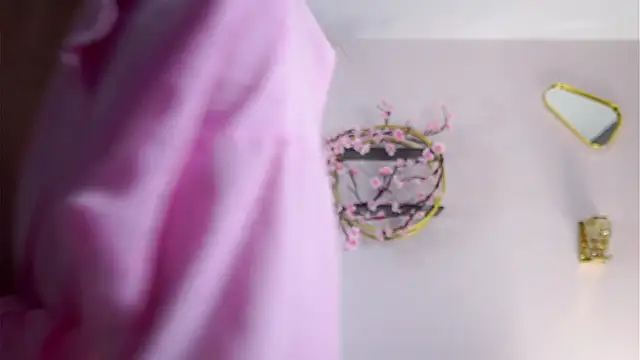 SunnivaCovil Adlı Modelin Canlı XXX Sohbeti