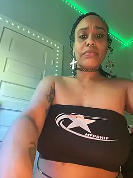 loveluna8's Live XXX Chat