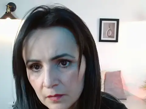 Juliana__lx – Naživo XXX chat