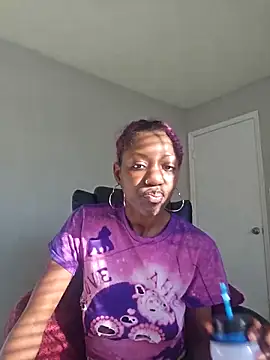 oliviaprettypussy – Naživo XXX chat