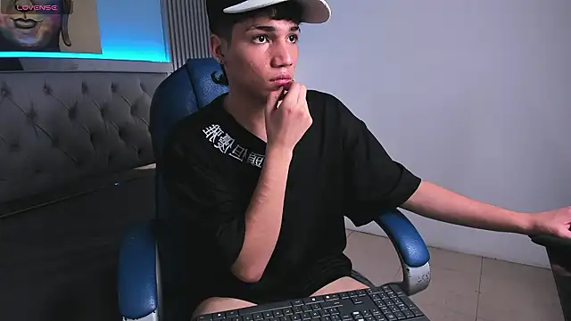 SamBlack_ Live XXX-Chat