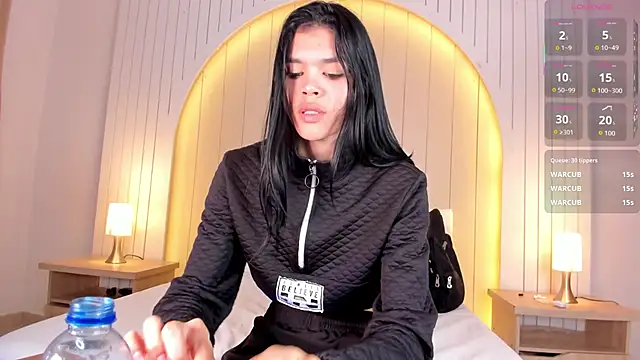 XXX chat uživo modela ALICESANDOVAL