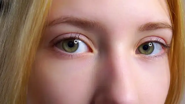 SunnivaCovil's Webcam Show