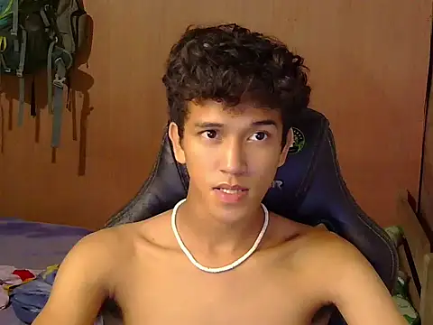 hugekenbigcock Webcam show