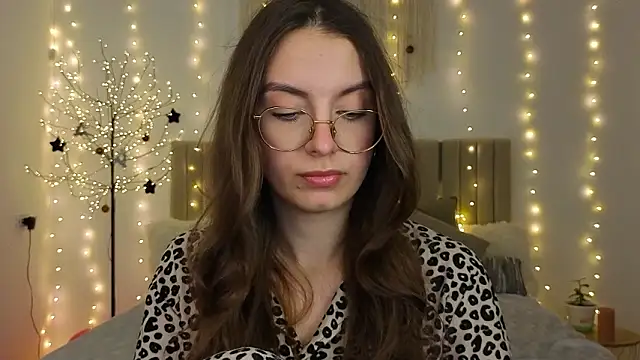 Real_cutie1: онлайн-секс-чат