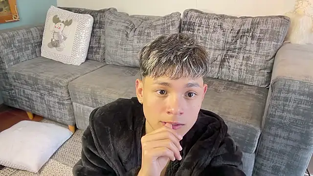 Andy_Belier23's Live XXX Chat