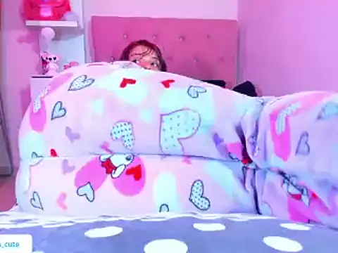 Vannessa__Shy: απευθείας συνομιλία ΧΧΧ