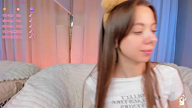 Goldy_Grace_ élő XXX-chatje