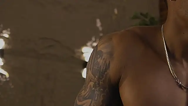 Chatroom XXX en direct de Logan_Varela