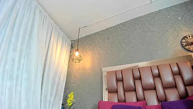 ANA-BULLOCK-'s Live XXX Chat