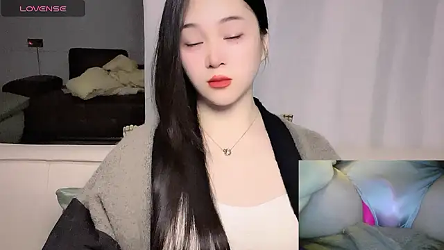 woaiqinqin's Live XXX Chat