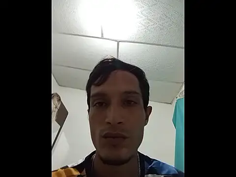 Teressa_Love Adlı Modelin Canlı XXX Sohbeti