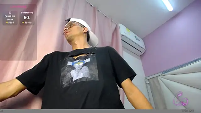 Ares_funnのウェブカメラショー