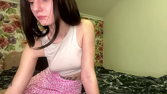 ElizabethKolm Adlı Modelin Canlı XXX Sohbeti